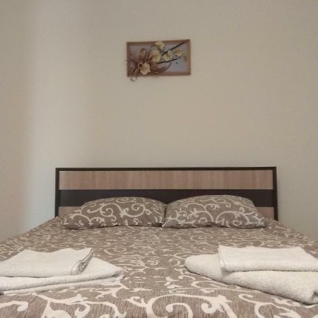 Затишна Квартира Apartment Rivne Luaran gambar